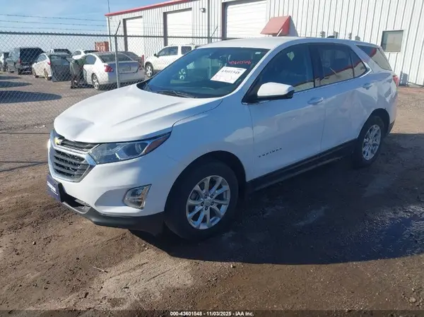 2GNAXJEV3J6217181 2018 CHEVROLET EQUINOX - Image 2