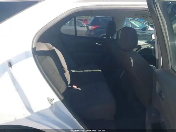 2GNAXJEV3J6217181 2018 CHEVROLET EQUINOX - Image 8