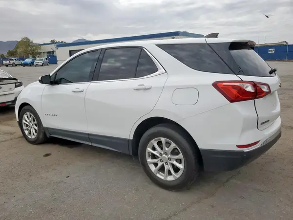 2GNAXJEV3J6219626 2018 CHEVROLET EQUINOX - Image 2