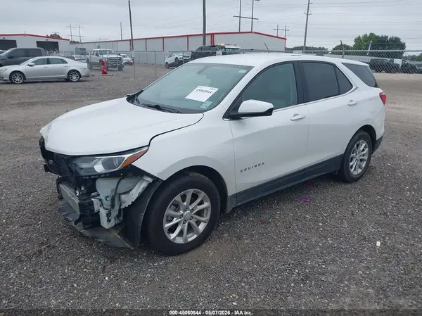 2GNAXJEV3J6221845 2018 CHEVROLET EQUINOX - Image 2