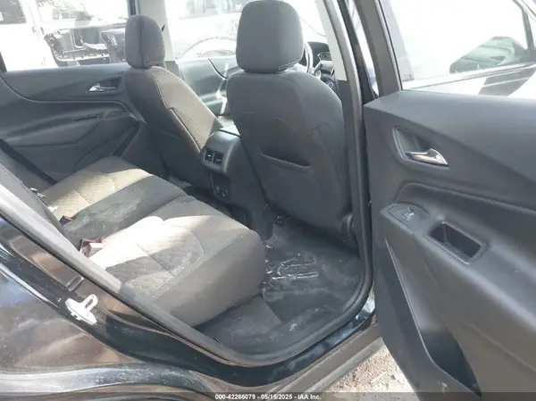 2GNAXJEV3J6229962 2018 CHEVROLET EQUINOX - Image 8
