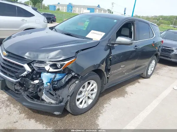 2GNAXJEV3J6239939 2018 CHEVROLET EQUINOX - Image 2