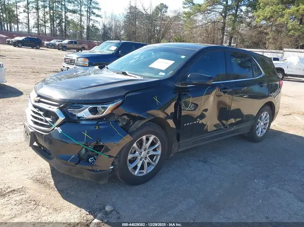 2GNAXJEV3J6247989 2018 CHEVROLET EQUINOX - Image 2