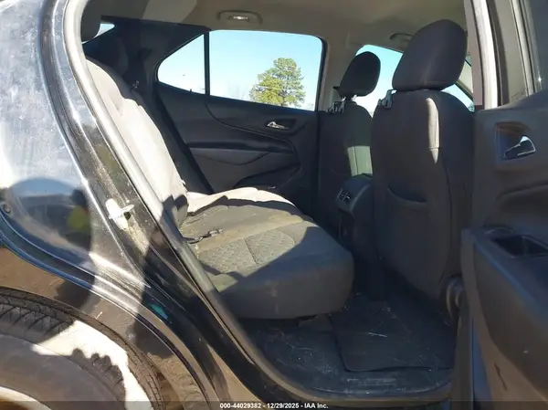 2GNAXJEV3J6247989 2018 CHEVROLET EQUINOX - Image 8