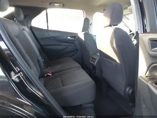 2GNAXJEV3J6260418 2018 CHEVROLET EQUINOX - Image 8