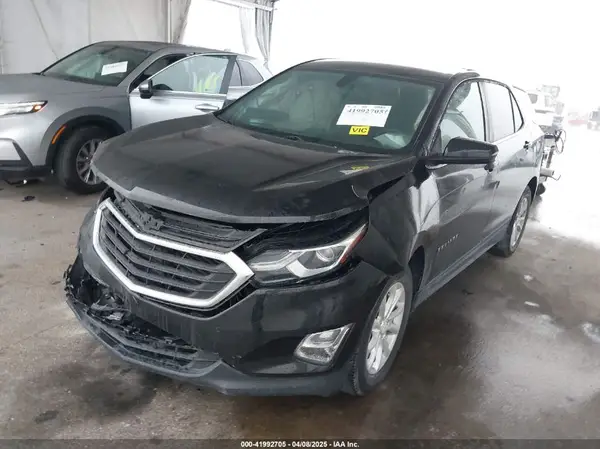 2GNAXJEV3J6261164 2018 CHEVROLET EQUINOX - Image 2