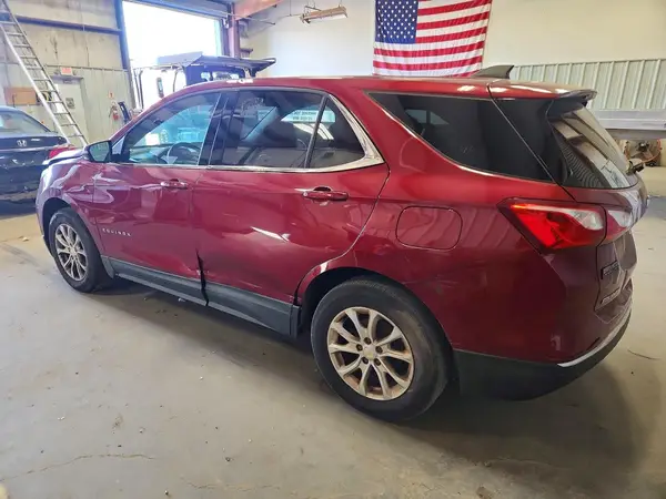 2GNAXJEV3J6264324 2018 CHEVROLET EQUINOX - Image 2