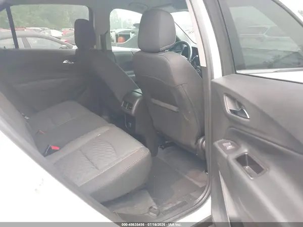 2GNAXJEV3J6270768 2018 CHEVROLET EQUINOX - Image 8