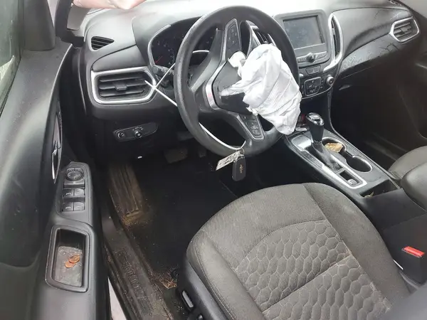 2GNAXJEV3J6271001 2018 CHEVROLET EQUINOX - Image 8