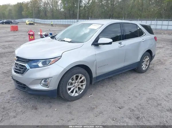 2GNAXJEV3J6274612 2018 CHEVROLET EQUINOX - Image 2