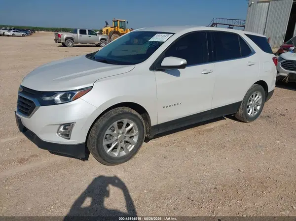 2GNAXJEV3J6284203 2018 CHEVROLET EQUINOX - Image 2