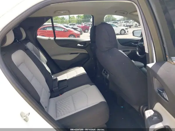 2GNAXJEV3J6290583 2018 CHEVROLET EQUINOX - Image 8
