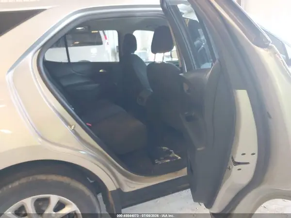 2GNAXJEV3J6293693 2018 CHEVROLET EQUINOX - Image 8