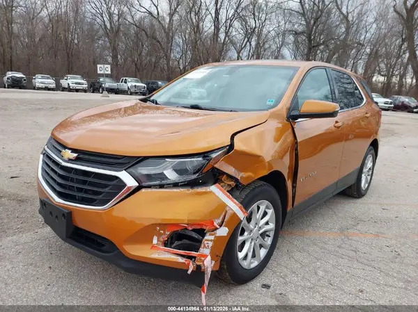 2GNAXJEV3J6300304 2018 CHEVROLET EQUINOX - Image 2