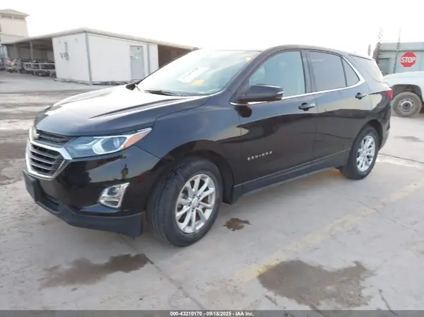 2GNAXJEV3J6327132 2018 CHEVROLET EQUINOX - Image 2