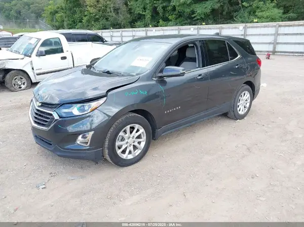 2GNAXJEV3K6224584 2019 CHEVROLET EQUINOX - Image 2