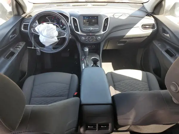 2GNAXJEV3K6241563 2019 CHEVROLET EQUINOX - Image 8