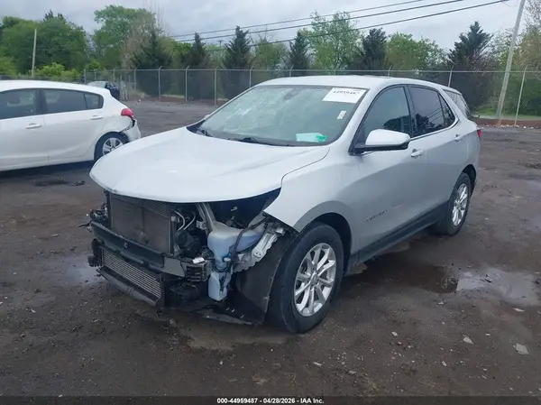 2GNAXJEV3K6252465 2019 CHEVROLET EQUINOX - Image 2