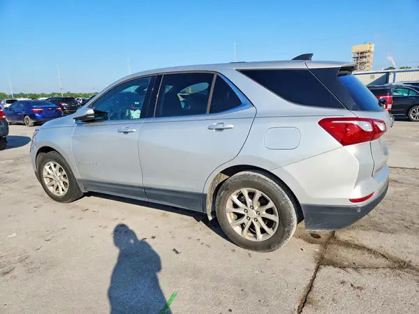 2GNAXJEV3K6268178 2019 CHEVROLET EQUINOX - Image 2
