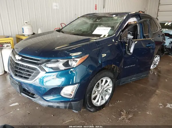 2GNAXJEV3L6130853 2020 CHEVROLET EQUINOX - Image 2