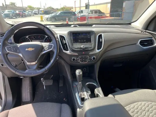 2GNAXJEV3L6175324 2020 CHEVROLET EQUINOX - Image 2