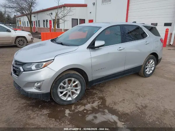 2GNAXJEV3L6192432 2020 CHEVROLET EQUINOX - Image 2
