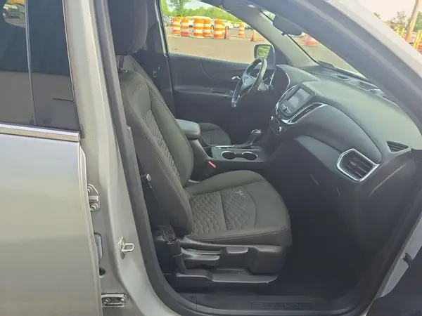 2GNAXJEV3L6230726 2020 CHEVROLET EQUINOX - Image 2