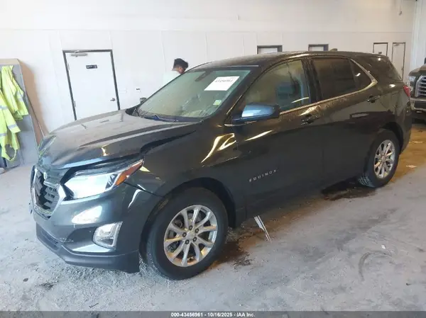 2GNAXJEV3L6269851 2020 CHEVROLET EQUINOX - Image 2