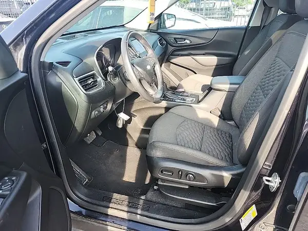 2GNAXJEV3M6159674 2021 CHEVROLET EQUINOX - Image 2