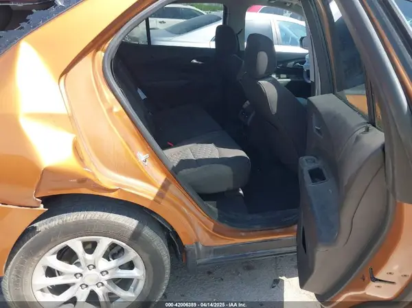 2GNAXJEV4J6115596 2018 CHEVROLET EQUINOX - Image 8