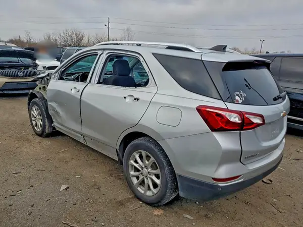 2GNAXJEV4J6125092 2018 CHEVROLET EQUINOX - Image 2