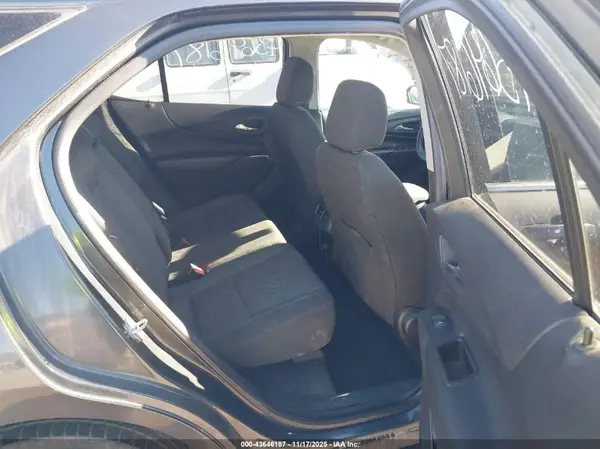 2GNAXJEV4J6131149 2018 CHEVROLET EQUINOX - Image 8