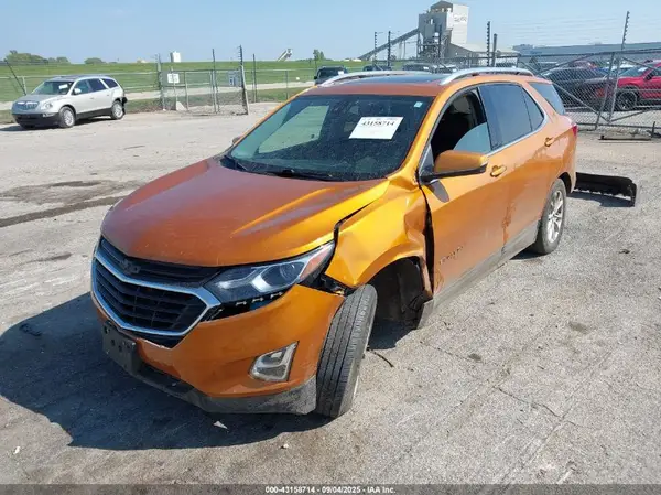 2GNAXJEV4J6147142 2018 CHEVROLET EQUINOX - Image 2