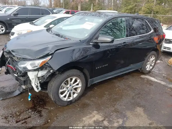 2GNAXJEV4J6150445 2018 CHEVROLET EQUINOX - Image 2