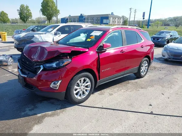 2GNAXJEV4J6156035 2018 CHEVROLET EQUINOX - Image 2