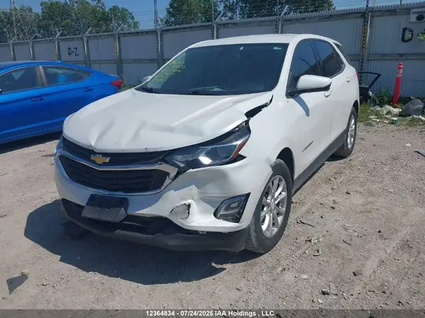 2GNAXJEV4J6179475 2018 CHEVROLET EQUINOX - Image 2