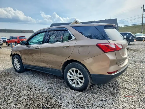 2GNAXJEV4J6180061 2018 CHEVROLET EQUINOX - Image 2