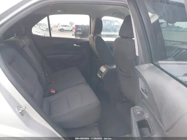 2GNAXJEV4J6191500 2018 CHEVROLET EQUINOX - Image 8