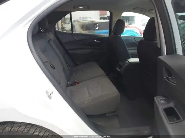 2GNAXJEV4J6192405 2018 CHEVROLET EQUINOX - Image 8
