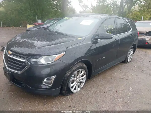 2GNAXJEV4J6222938 2018 CHEVROLET EQUINOX - Image 2
