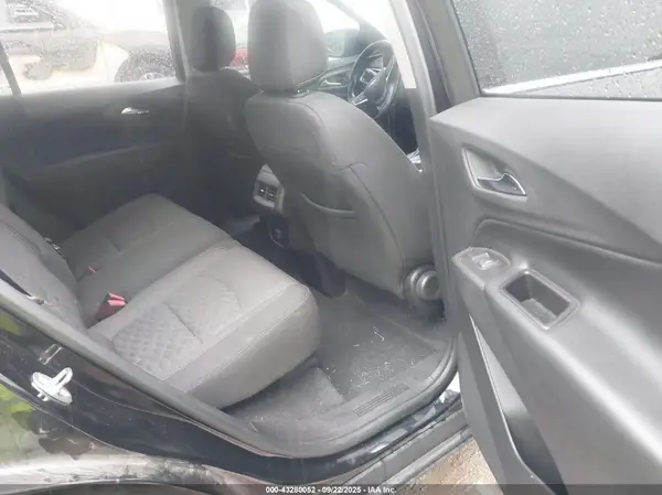 2GNAXJEV4J6222938 2018 CHEVROLET EQUINOX - Image 8