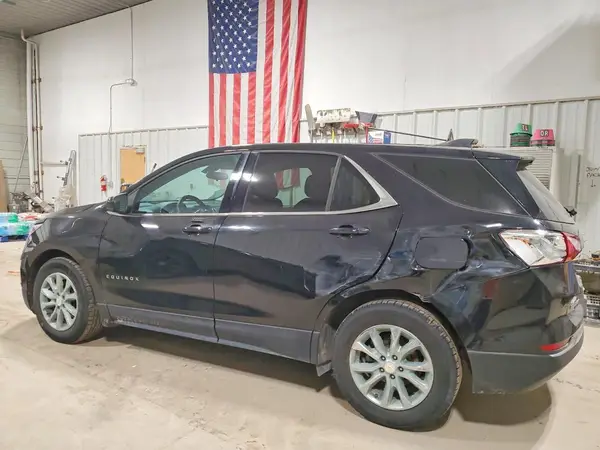 2GNAXJEV4J6228626 2018 CHEVROLET EQUINOX - Image 2