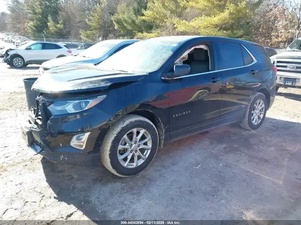 2GNAXJEV4J6232000 2018 CHEVROLET EQUINOX - Image 2