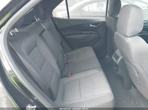 2GNAXJEV4J6240873 2018 CHEVROLET EQUINOX - Image 8