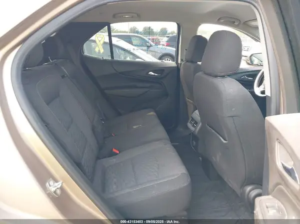 2GNAXJEV4J6266972 2018 CHEVROLET EQUINOX - Image 8