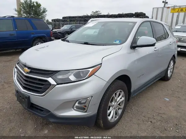 2GNAXJEV4J6285778 2018 CHEVROLET EQUINOX - Image 2