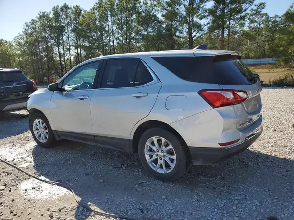 2GNAXJEV4J6289006 2018 CHEVROLET EQUINOX - Image 2