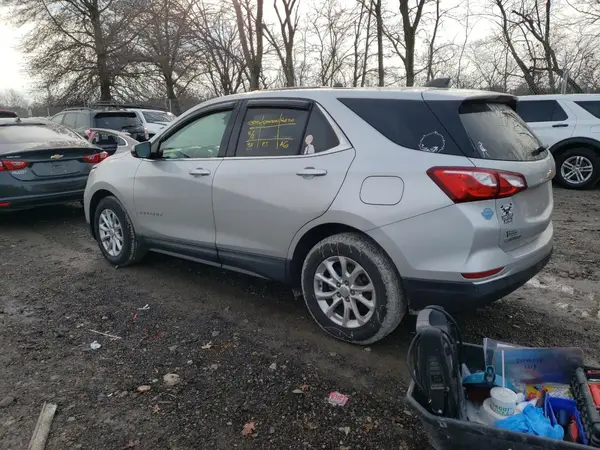 2GNAXJEV4J6293928 2018 CHEVROLET EQUINOX - Image 2