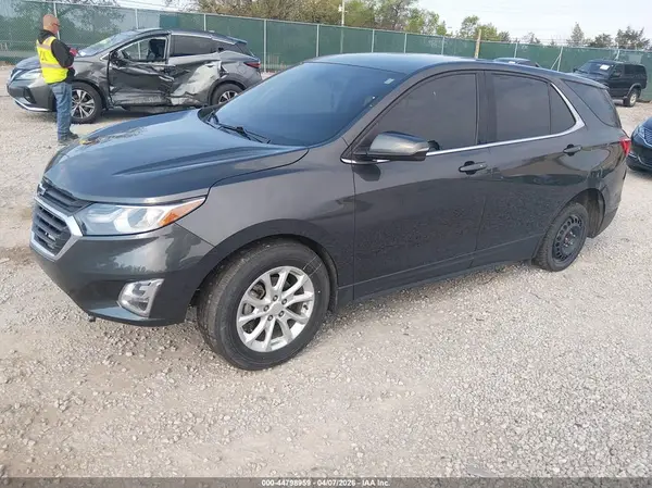 2GNAXJEV4J6315295 2018 CHEVROLET EQUINOX - Image 2