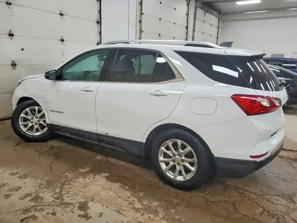 2GNAXJEV4J6327690 2018 CHEVROLET EQUINOX - Image 2